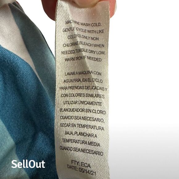 Full Circle Trends Women's Striped Outfit Size L Off-Shoulder High-Waist Set - Picture 2 of 9